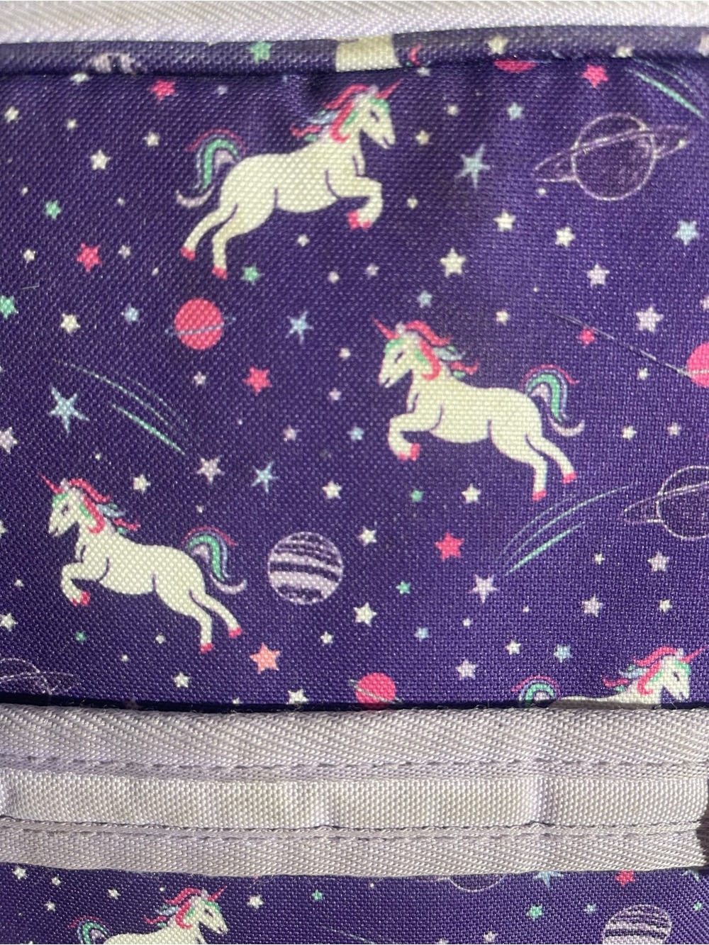 Bentgo Kids Unicorn Lunch Bag - Lavender Purple - Picture 2 of 6
